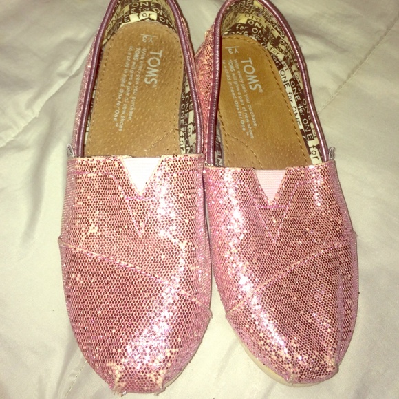 Pink Sparkly Toms - Picture 1 of 4