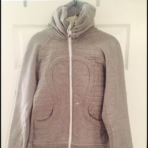 🌷Lulu lemon Scuba ( high neck) Un...hoodie