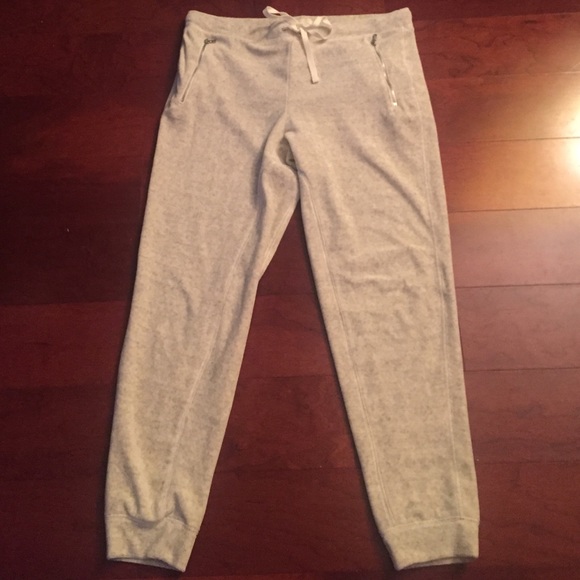NWOT Lou &Grey velour ankle lounge pants