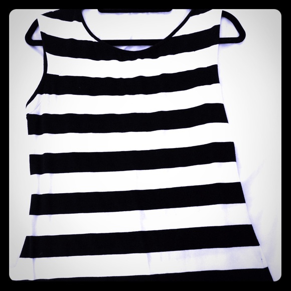 Express Black and white sleeveless top