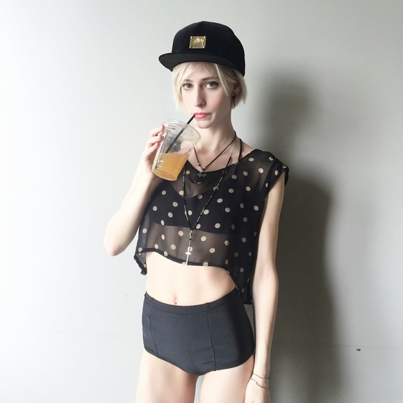 LF Pippa Lynn Crop Top - Picture 1 of 4