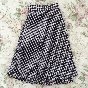 Houndstooth Skirt