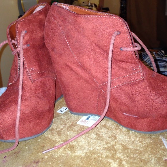 Suede wedges