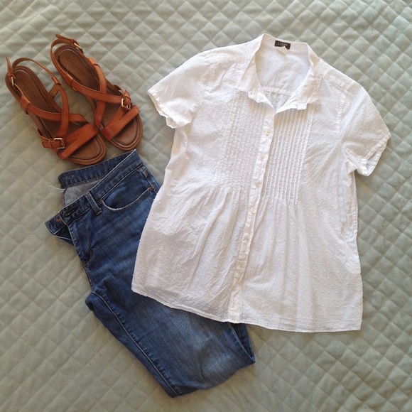 🌺 SALE! J Crew Swiss Dot Blouse 🌺