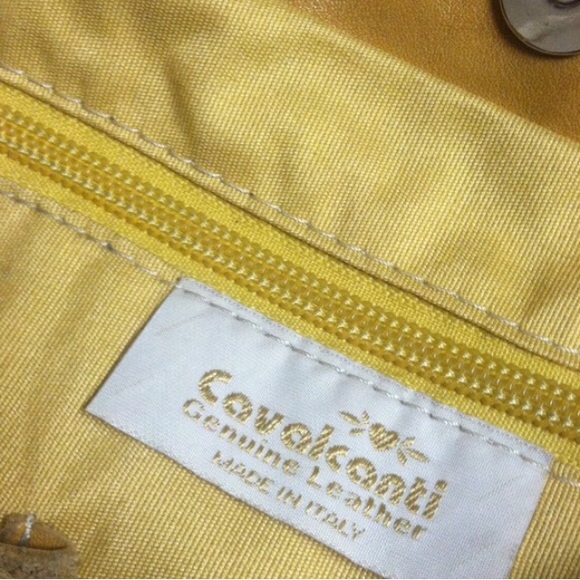 Cavalcanti leather tassel handbag made in Italy - Picture 3 of 4