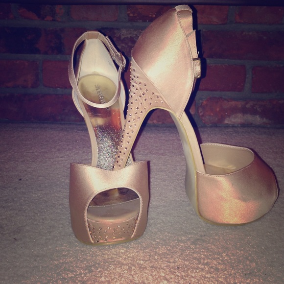 Nude Satin Peep Toes with rhinestone heel NWOB
