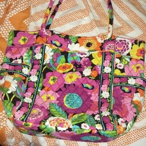 Vera Bradley medium tote