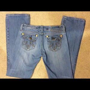 MEK Jeans