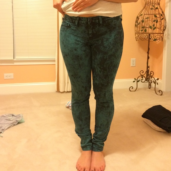 Skinny jeans - Picture 2 of 3