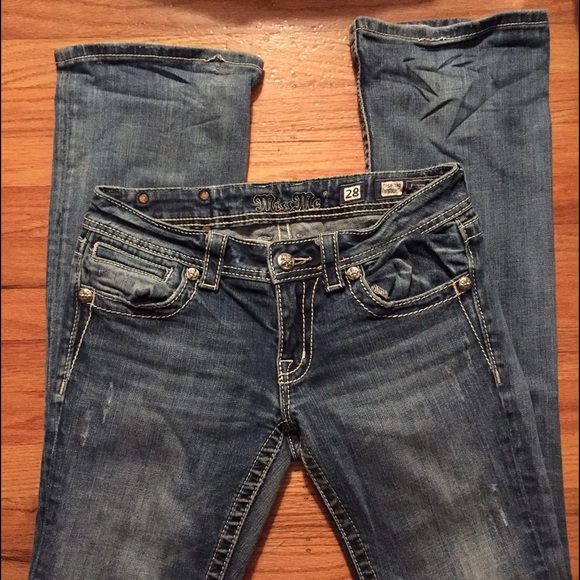 💋Great condition Miss Me jeans size 28💋