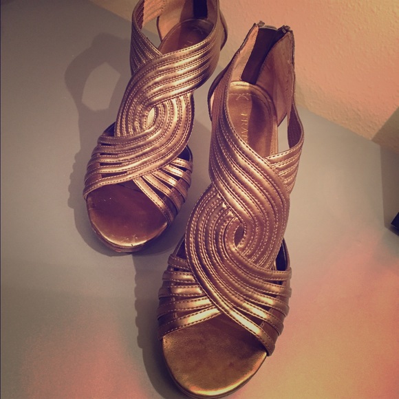 Gold Franco Sarto Heels!!!