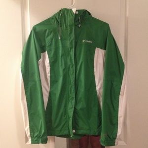 Women's Columbia rain jacket