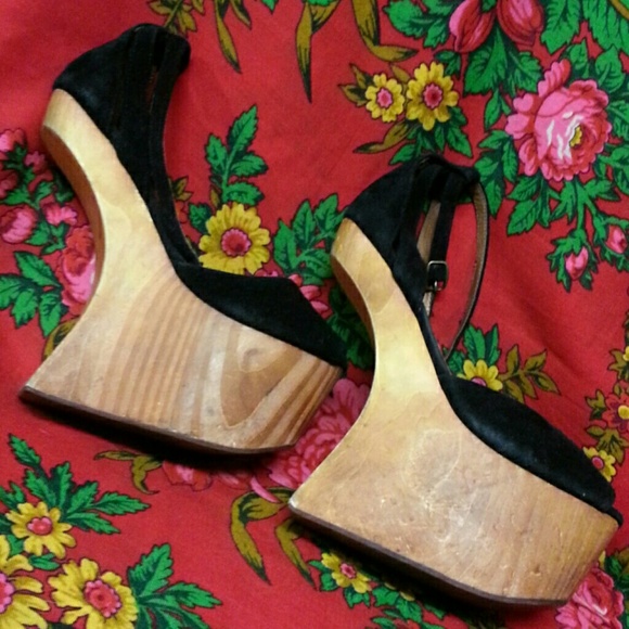 Jeffrey  Campbell  platforms - Picture 4 of 4