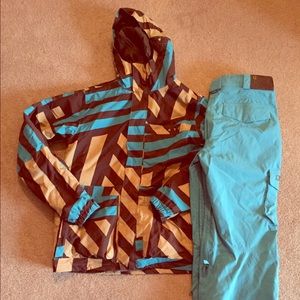 Two piece BURTON ski/snowboard outfit