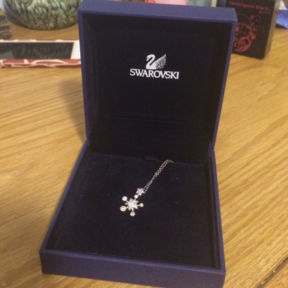 Swarovski snowflake necklace. Worn once