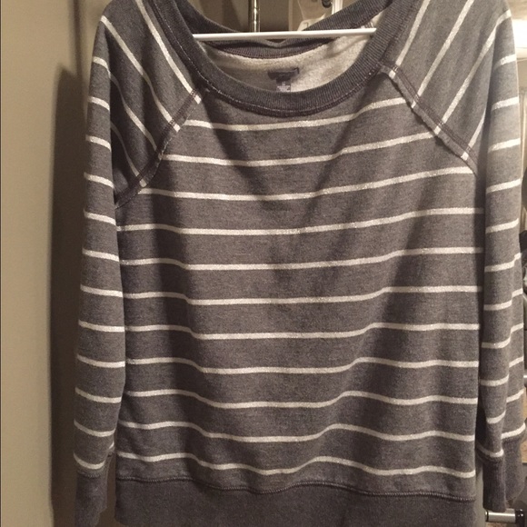Women's aerie sweatshirt