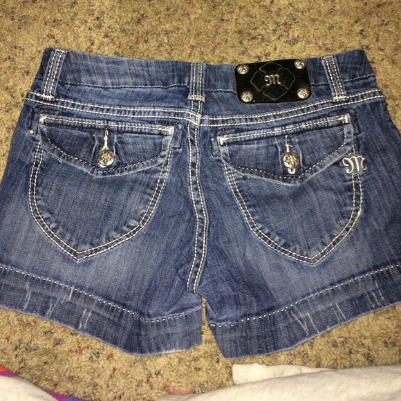 Miss Me Shorts size 28