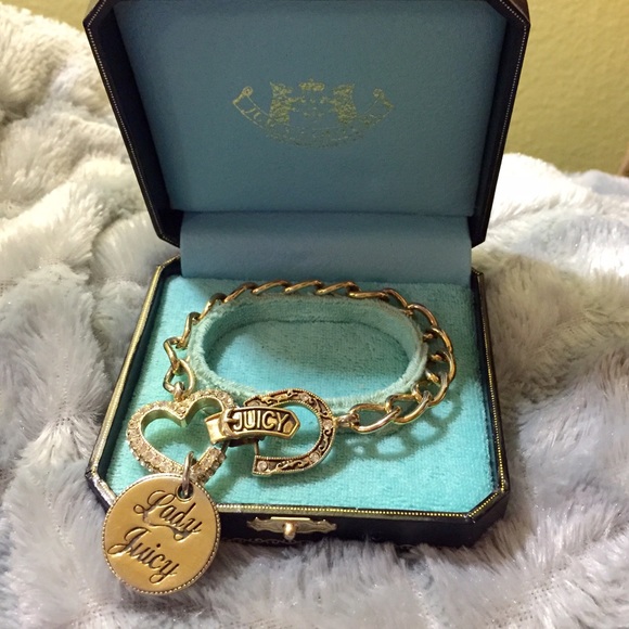 Lady Luck Juicy Couture Charm Bracelet in gold