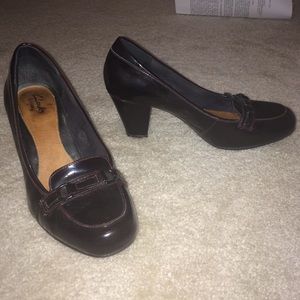 Clark's Loafers in Oxblood