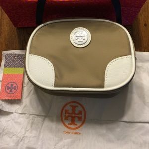 💯% authentic Tory Burch small cosmetic bag