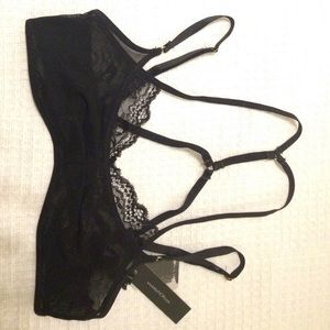 ❗️NWT UO Mesh&Lace Harness Bralette❗️