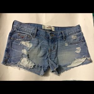 Hollister low-rise shorts