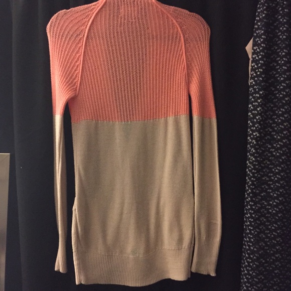 Coral and tan cardigan - Picture 2 of 4