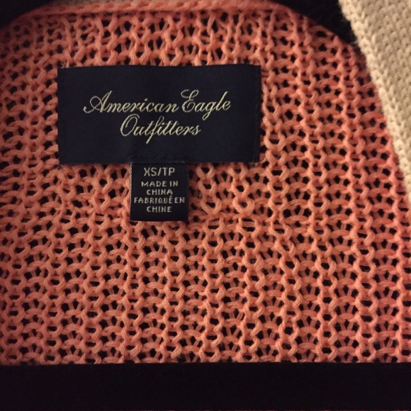 Coral and tan cardigan - Picture 3 of 4
