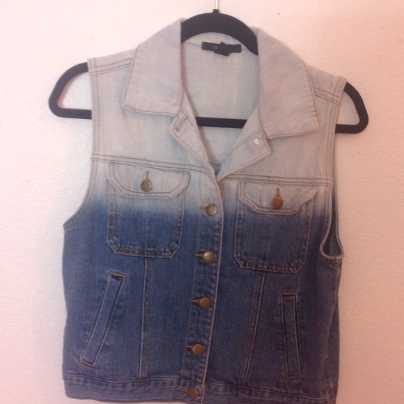 Forever 21 Demin Ombre Vest