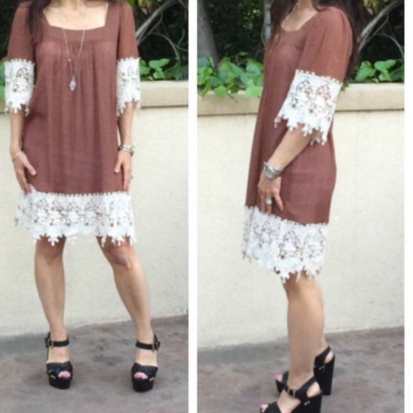 Crochet trim dress SALE FINAL PRICE - Picture 3 of 3