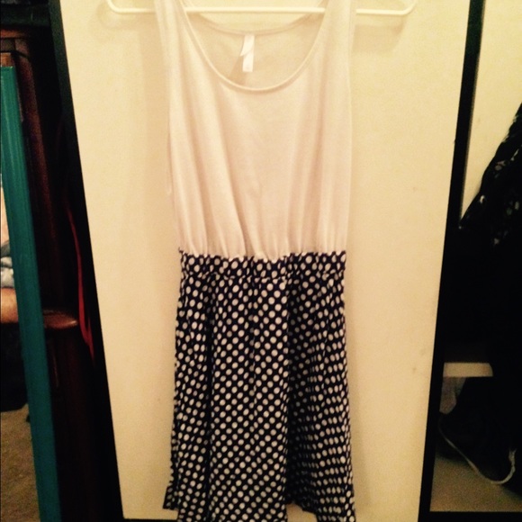 Never worn - Picture 1 of 1