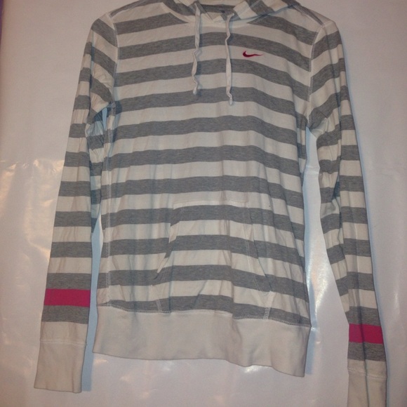 Nike Stripped Sweater