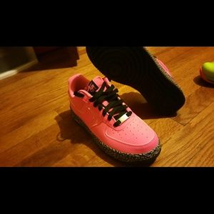 Hot pink and black, barely worn like new air force