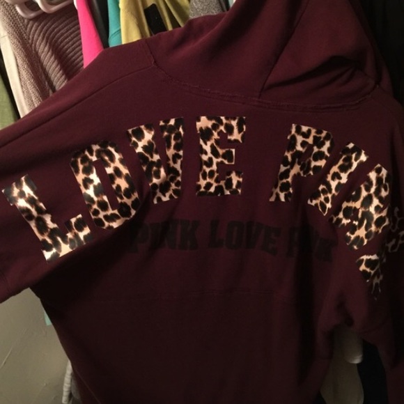 PINK Victoria's Secret Sweaters - New !! Beautiful vs hoodie