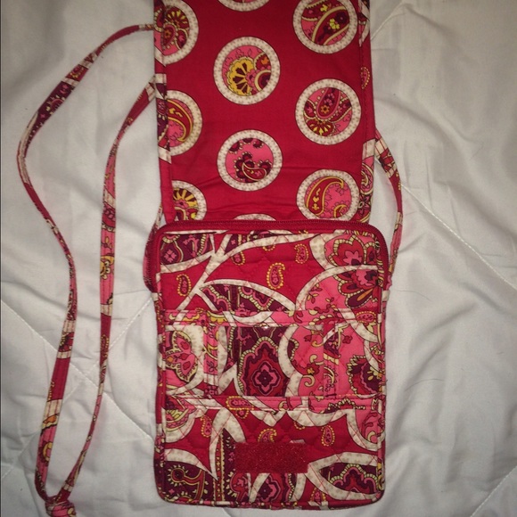 Vera Bradley cross body, Rosie Posie - Picture 2 of 3