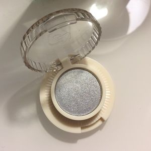 SOLD‼️Benefit eye shadow