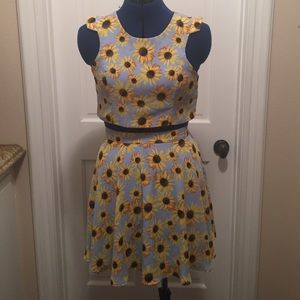 Daisy high waisted skirt/ crop top set.