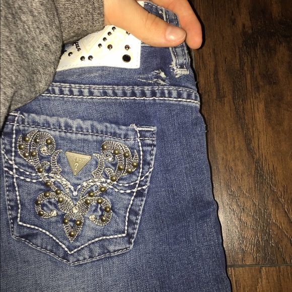 Guess boot leg jeans - Picture 3 of 4