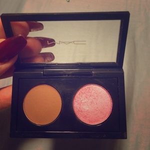 Brown and pink eye shadow