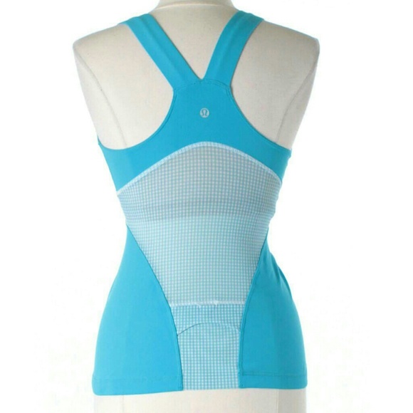 Lululemon Size 6 Athletic Deep V tank EUC - Picture 3 of 3