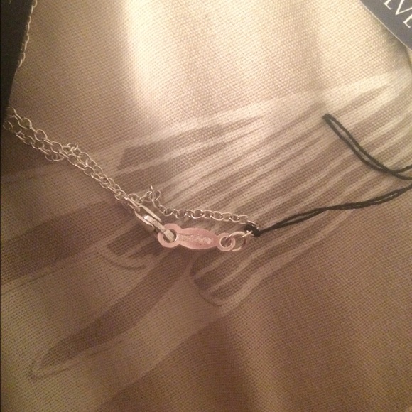 💯 925 Sterling silver necklace and earrings - Picture 4 of 4