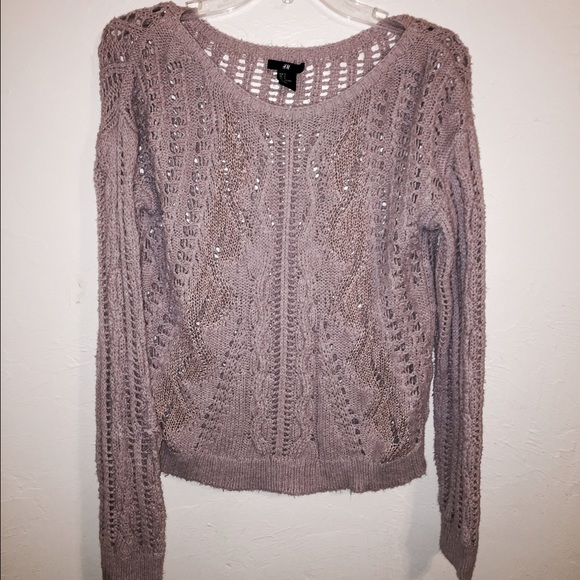 Light pink forever H&M sweater.