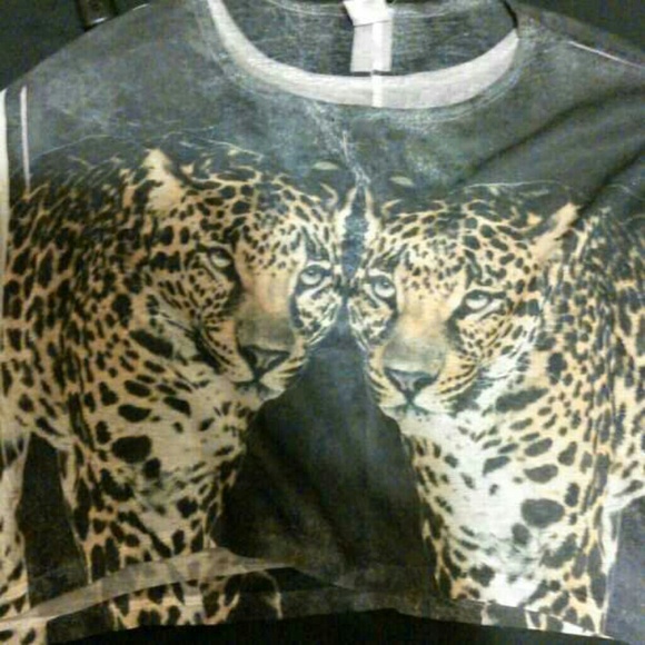 CROP TOP TIGER PRINT SHIRT