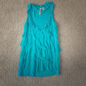 Hardly worn fringe tank top!