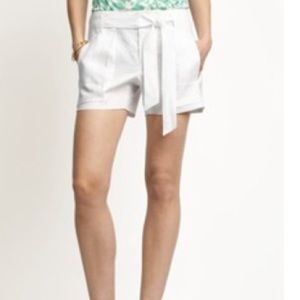 Banana Republic white linen shorts, NWOT, size 2