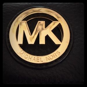 MICHAEL KORS WALLET BLACK
