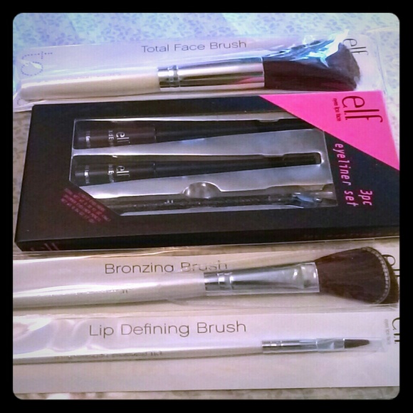 SOLD. ELF MAKEUP BRUSHES AND 3 PIECE EYELINER