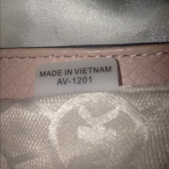 Michael Kors Pink Envelope Clutch - Picture 4 of 4