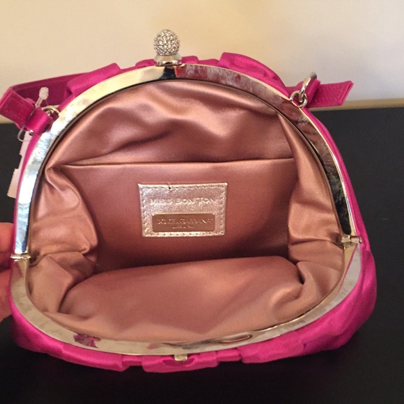 Dolce & Gabbana pink satin evening purse - Picture 2 of 4