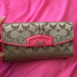 Coach wallet
